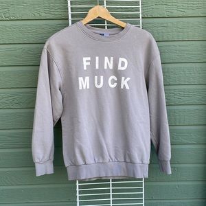 💕H&M Divided gray sweatshirt “Find Muck”